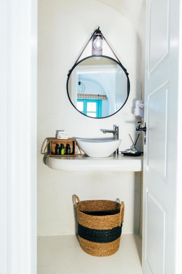 Blessed Blue Boutique Cave Suite Oia  Esterno foto