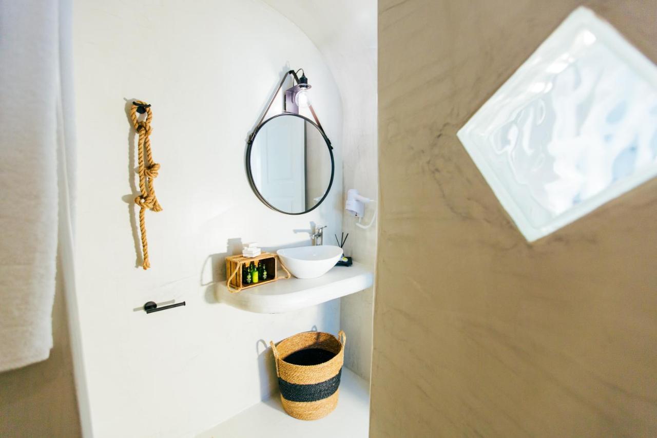 Blessed Blue Boutique Cave Suite Oia  Esterno foto